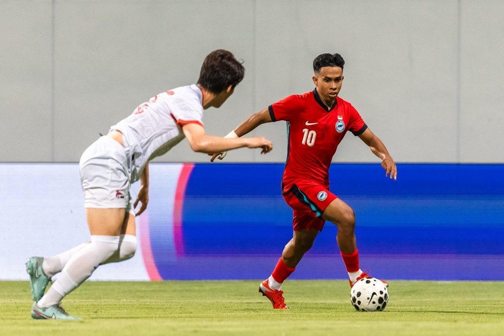 开云体育登录入口-中国与新加坡在历史上交手过18次，战绩为12胜4平2负